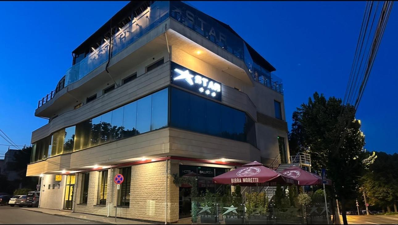 Star Hotel Тулча Екстериор снимка